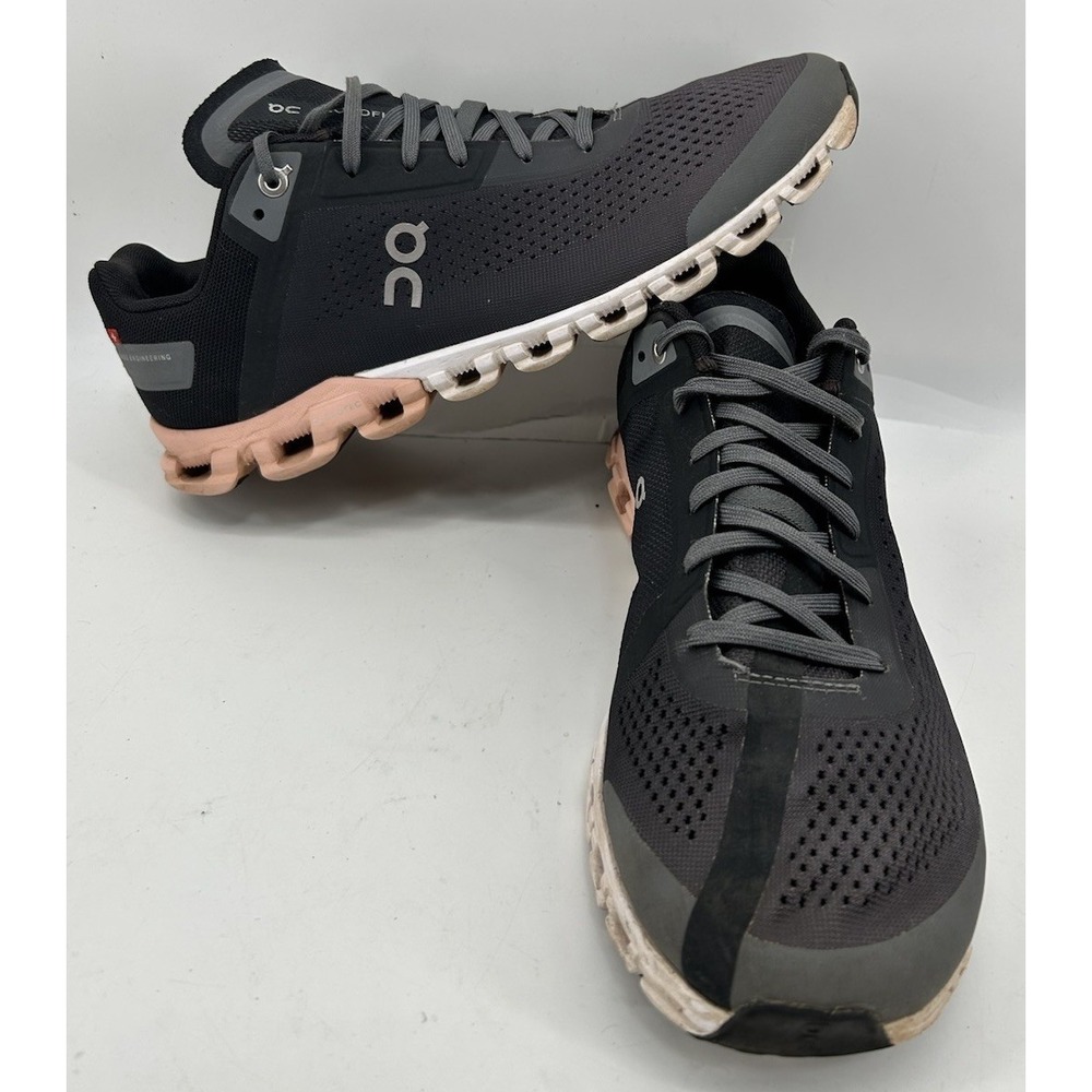 On Cloud Flow Running Sneakers Black‎ With Rock Rose Women's Size 9.5